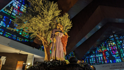 Recuerdo de un Miércoles Santo gris